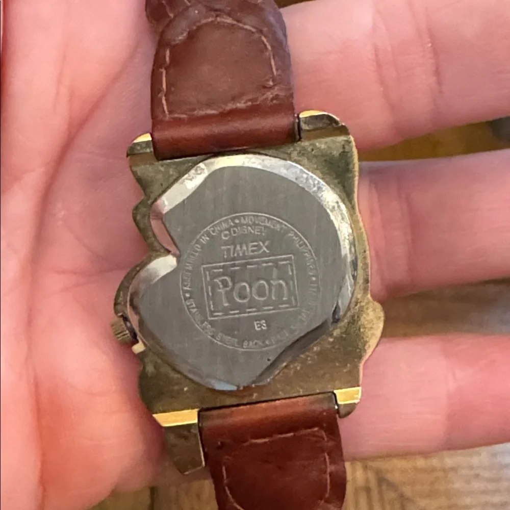 Vintage Winnie the Pooh Watch – Gold Tone, Braided Leather Band